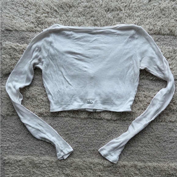 ALO White Whisper Cardigan - Picture 4 of 4